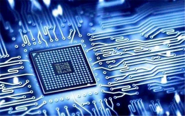 美国打压华为，国内为什么不封苹果？这三点原因一语击破