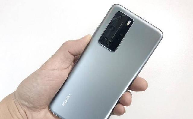 美国打压华为，国内为什么不封苹果？这三点原因一语击破