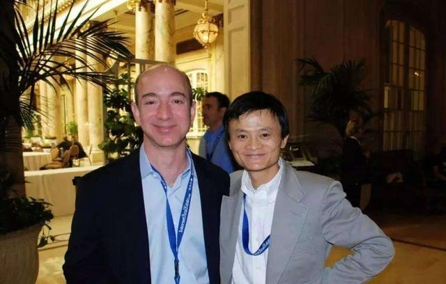 终于明白了！为啥全球首富的财产始终停留在千亿，达不到万亿？