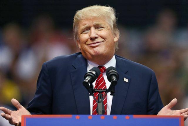 特朗普“玩过火”了？打压升级出现连锁反应，受害者不止华为一个