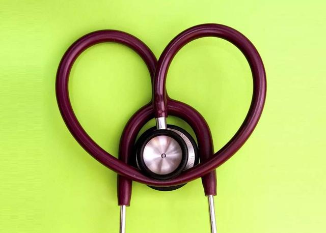 马云早已暗示！未来50%工作将消失，这4大职业却会成为“香饽饽”