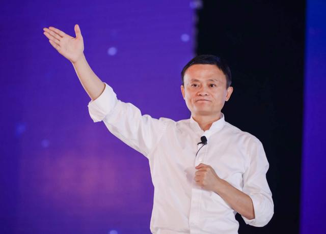 马云早已暗示！未来50%工作将消失，这4大职业却会成为“香饽饽”