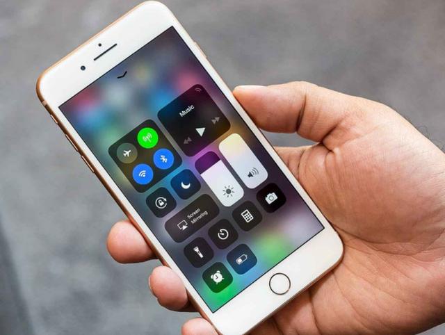 凭良心说话，如果价格一样，你会选苹果手机，还是安卓手机？