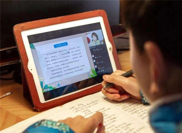 马云预言：未来50%工作将会消失，这3类工作或将成“抢手货”