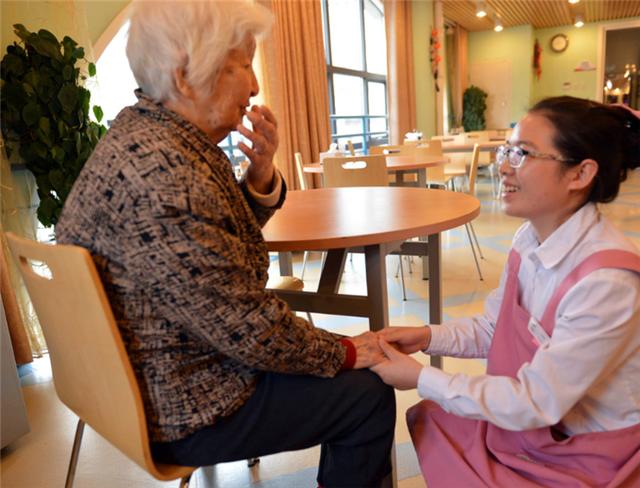 马云预言：未来50%工作将会消失，这3类工作或将成“抢手货”