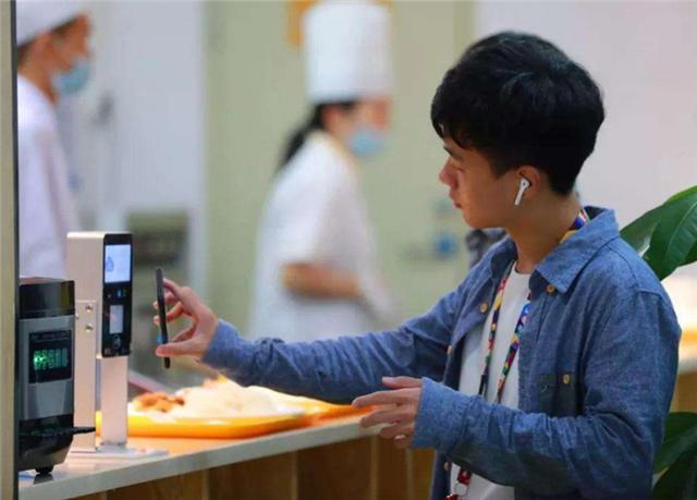 移动支付这么流行，为啥越来越多人不爱用手机支付？原因很现实