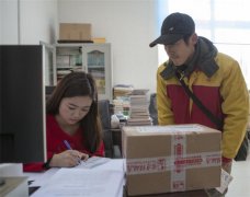 又一“快递黑马”崛起，一年揽收100亿件快递，低调反超顺丰