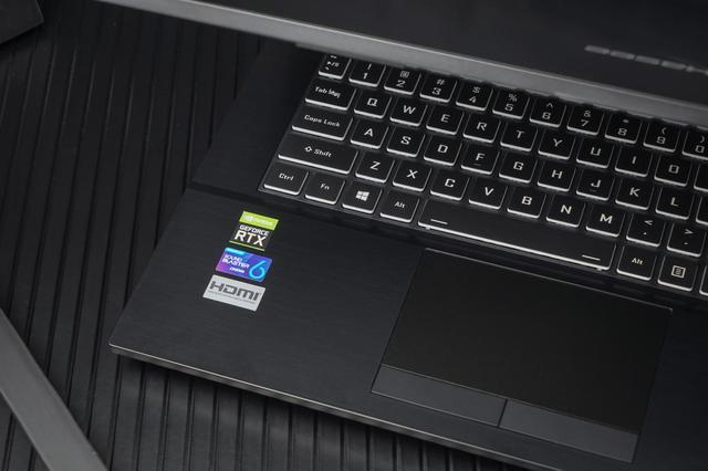 预装正版Windows 10家庭版，神舟战神G8-CU7NK可靠体验