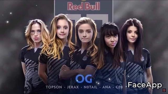 《DOTA2》TI10小本子掀起女装风 TI9定妆照选手集体被恶搞