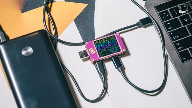 Anker PowerCore III Elite 26k 移动电源：多设备用户的新选择