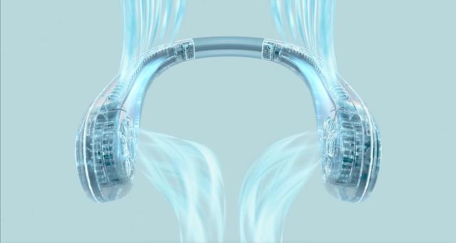 现在的无叶风扇，都能戴到脖子上了