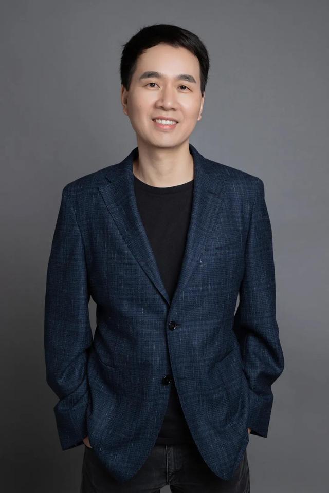 手机圈又出重大人事变动，这次不是小米