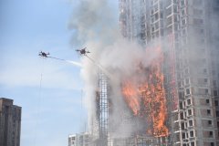 5G网联消防无人机首次亮相重庆高层消防综合实战演练