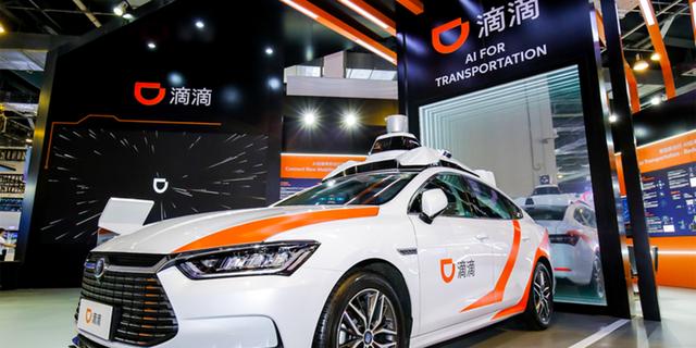 罗永浩做直播比卖锤子手机过瘾，苹果向安卓妥协