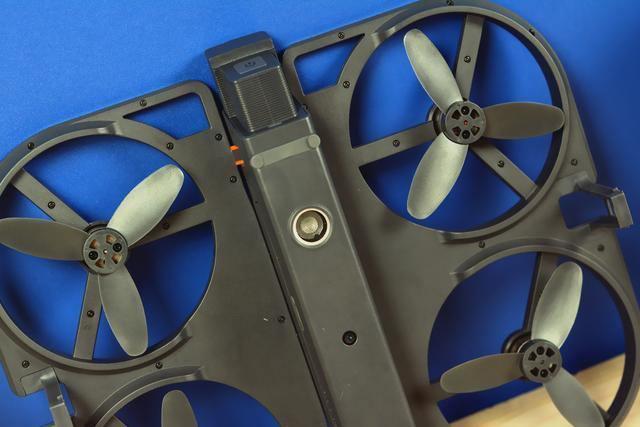 iDol智能飞行器，支持航拍，上帝模式的效果如何？