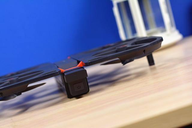 iDol智能飞行器，支持航拍，上帝模式的效果如何？