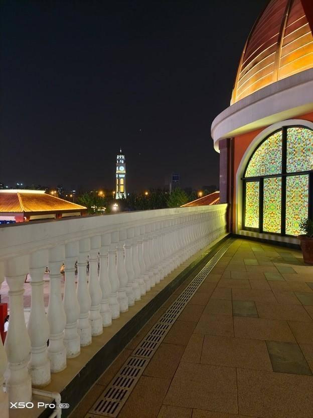 手机摄影标杆之争，华为P40 Pro与vivo X50 Pro谁更强？