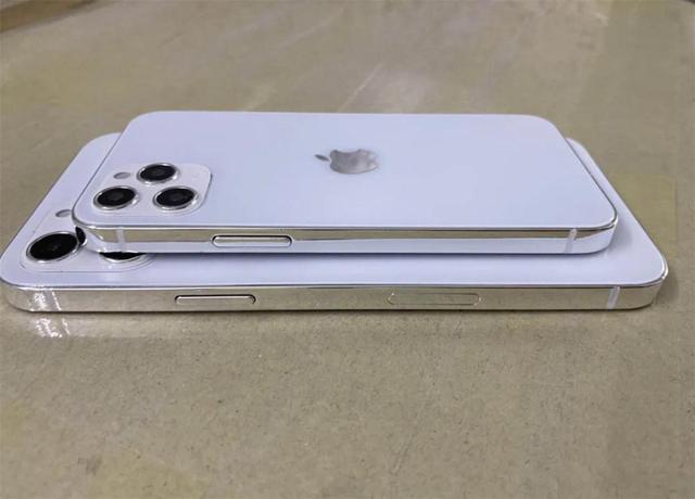 看完iPhone 12的模型机图片后，你可能会很想要这款小屏旗舰