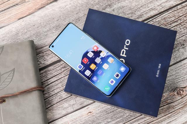 vivo X50 Pro有多受欢迎？用户、大V纷纷称赞，微云台防抖一流