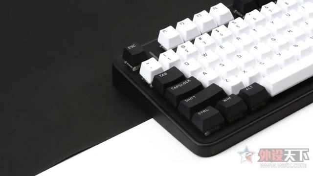 「不愧是铝厂」IQUNIX Slim87 RGB机械键盘评测