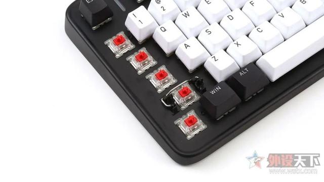 「不愧是铝厂」IQUNIX Slim87 RGB机械键盘评测