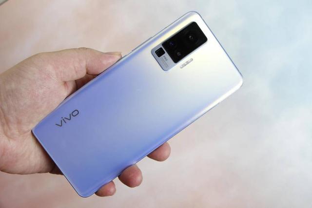 用一款养成探索游戏：探底vivo X50 Pro在游戏中的表现