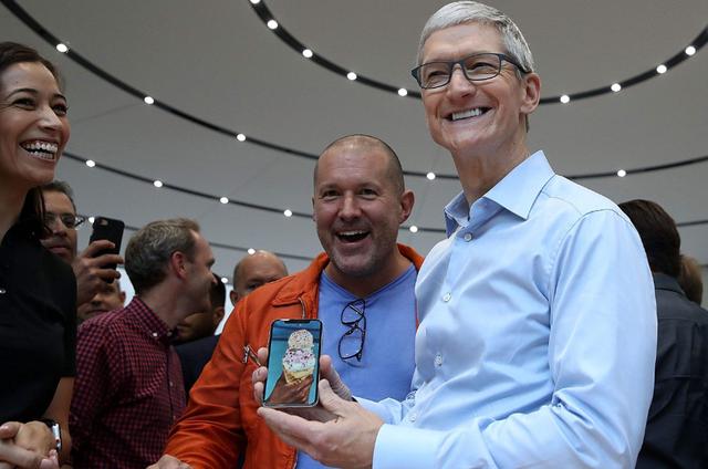 大降4500元，库克彻底妥协了，网友：不买iPhone11了