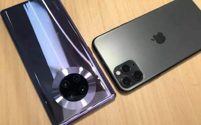 iPhone 12系列集体曝光，从小杯到超大杯！