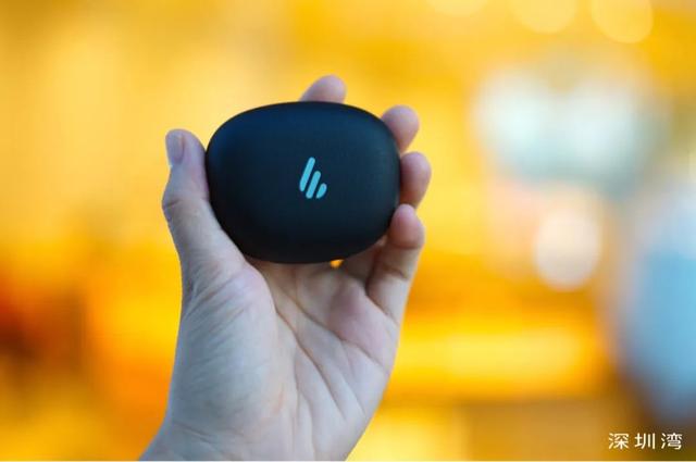 全民普及主动降噪，599 元的漫步者 TWS NB2 如何将差异化进行到底