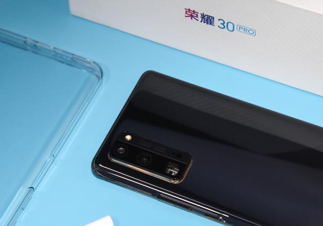 从4399跌到4089，从高端市场跌到中端市场，网友：终于等到了