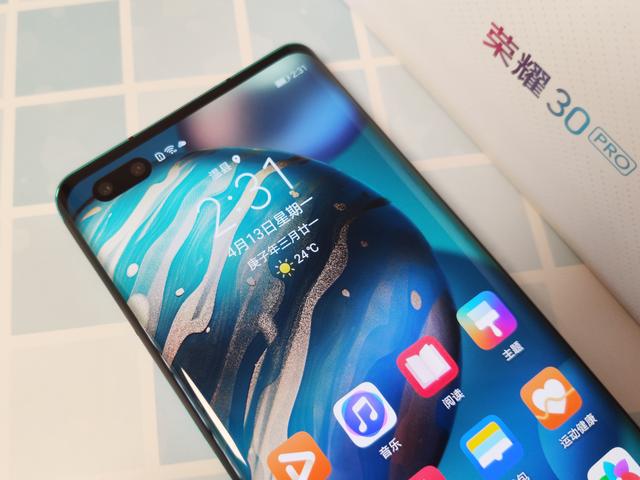 从3999降至3689，麒麟990+50倍变焦，网友：买早了