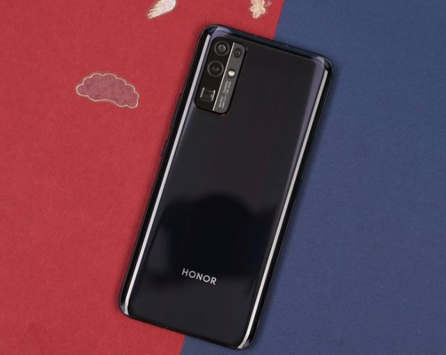 赵明爆发了，50倍变焦+40W仅2689，买到就是赚