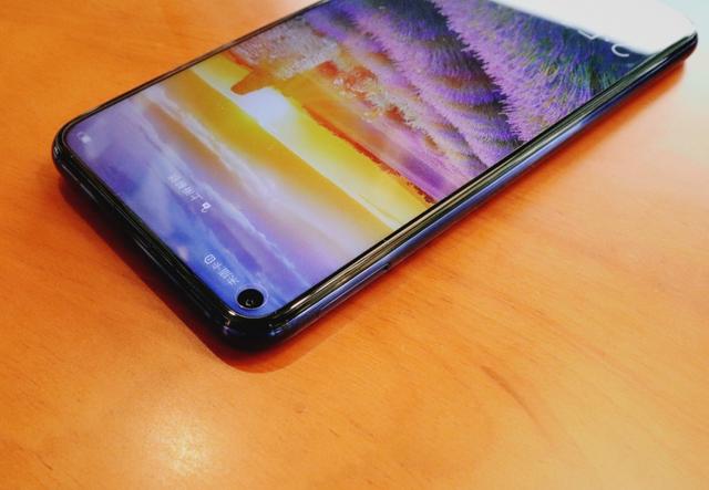 最便宜华为麒麟980诞生，3750mAh+8GB大内存，再次成为用户宠儿