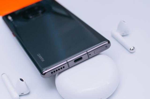 从6399降至5799，麒麟990+5G全网通，网友：买早了