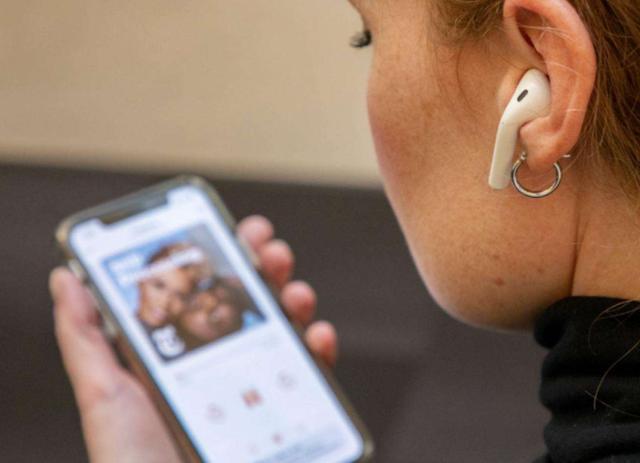 数亿果粉始料未及，iPhone12新特性突然被确认，网友：太抠门了