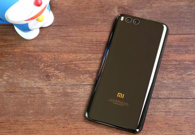 小米正式宣布21款老机型支持49元换原装电池，你等到了吗？