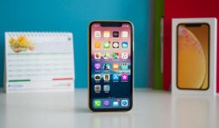 苹果iPhone价格越来越便宜，你还会继续买国产手机吗？