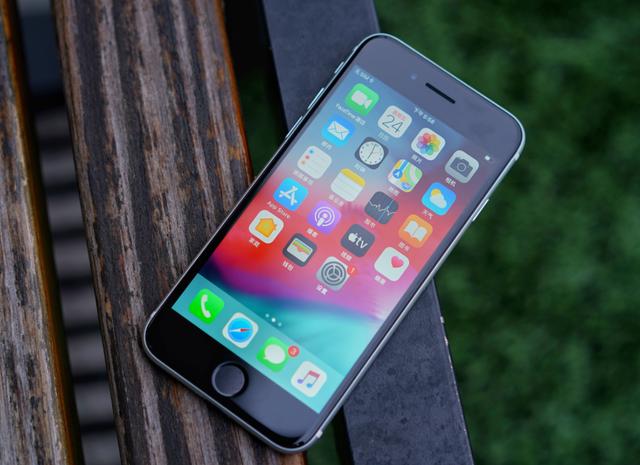 从3799跌至3399，最廉价iPhone诞生，128GB+iOS13