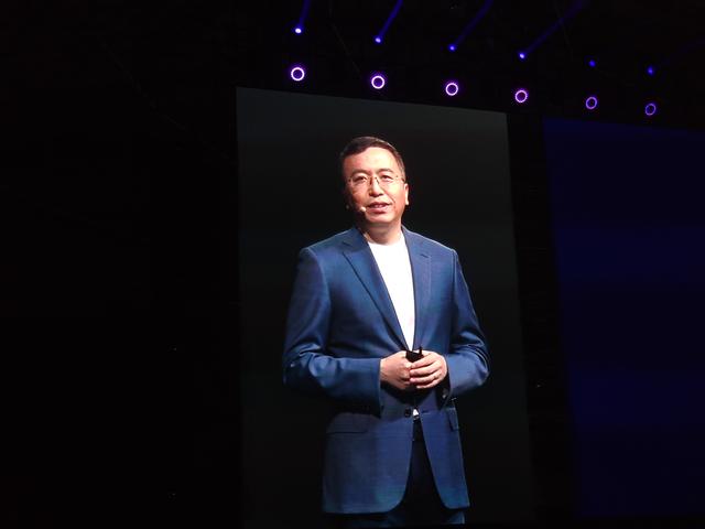 发布才三个多月，5G手机跌到2999，128GB+40W+巴龙5000！