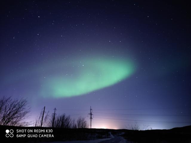 Redmi K30全新玩法：零基础也能拍出极光大片