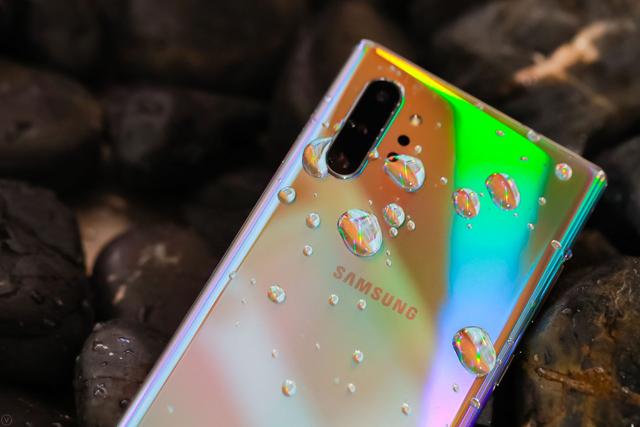 三星扛不住了，Note10+降至“良心价”，256GB+超声波指纹