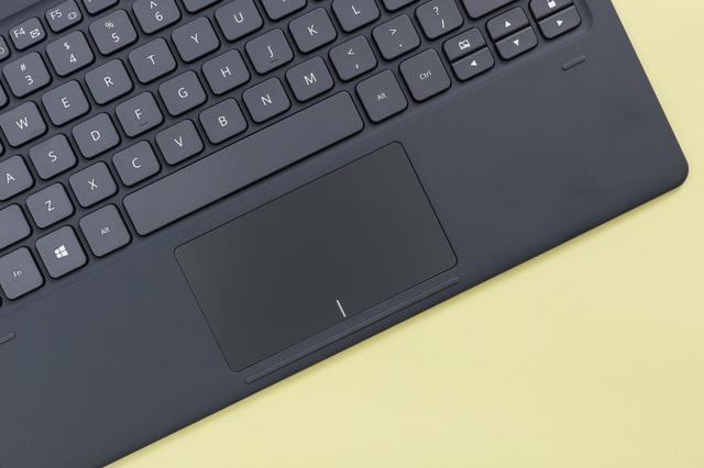 1699元的11.6英寸笔记本！娱乐和学习不香吗，我还要ipad作甚？