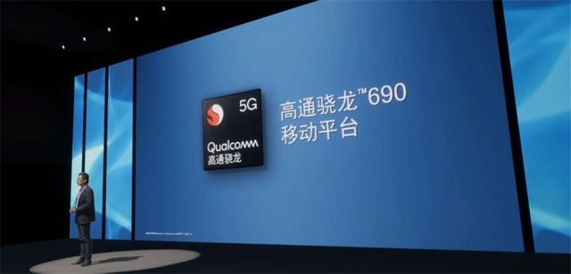 天玑720未发先火，三大手机厂商抢先预定，骁龙690却无人问津