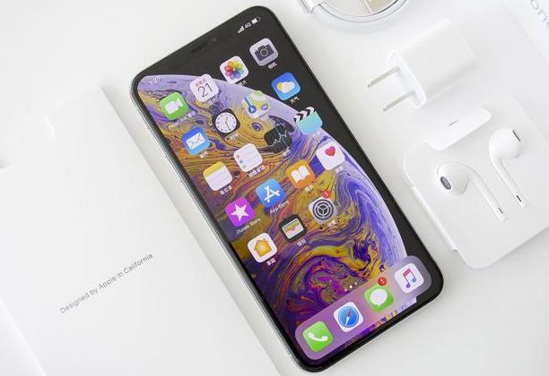 苹果妥协了，这款iPhone手机大降4200，果粉：不等iPhone12了！