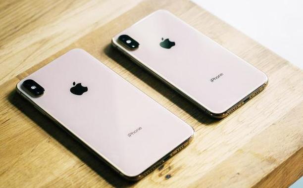 苹果妥协了，这款iPhone手机大降4200，果粉：不等iPhone12了！