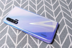 降价1314元，8GB+128GB+4200mAh，这才是最便宜的麒麟990手机