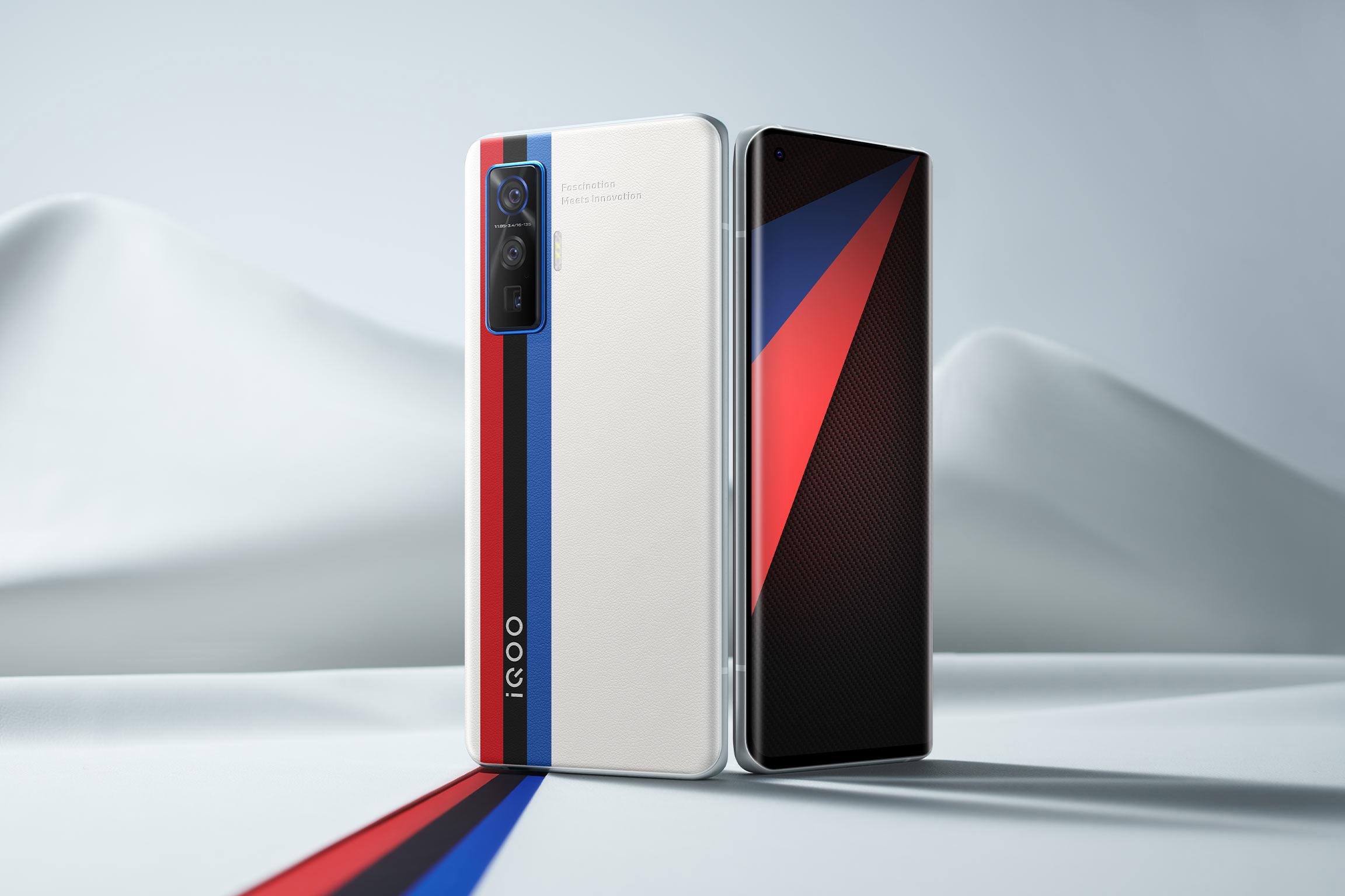 iQOO 5 Pro紧追小米10至尊纪念版,在5000元价位两者有一战