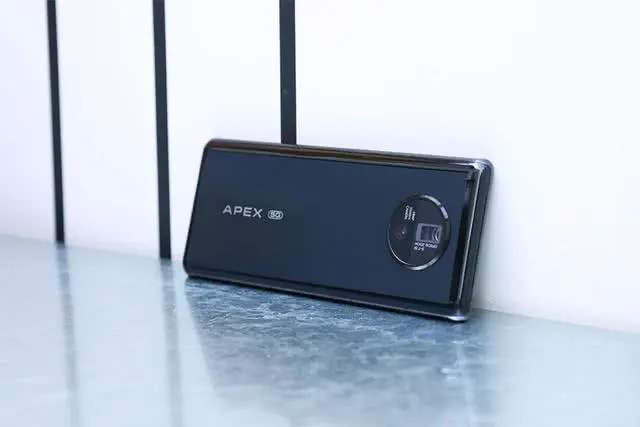 理想中的智能手机，vivo APEX 2020五大亮点超吸睛，你期待吗？