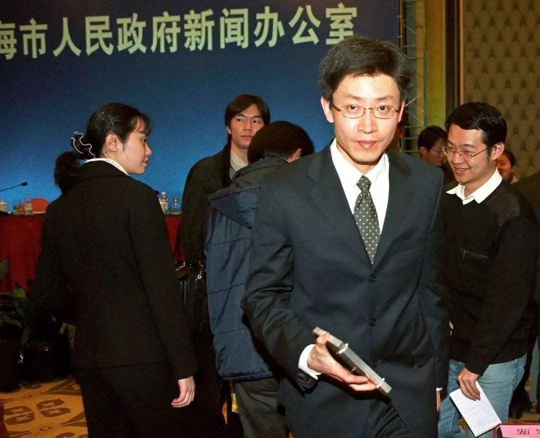 中国芯片史上最大丑闻：他骗取11亿研发资金，让中国芯片成为笑话