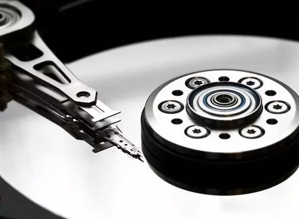 电脑硬盘坏了能修吗